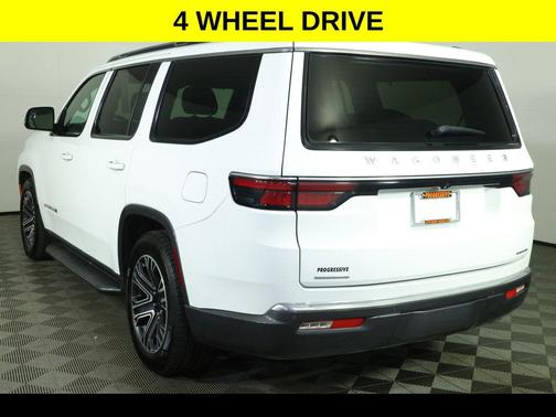Bright White Clearcoat 2022 Jeep Wagoneer Series III 4x4