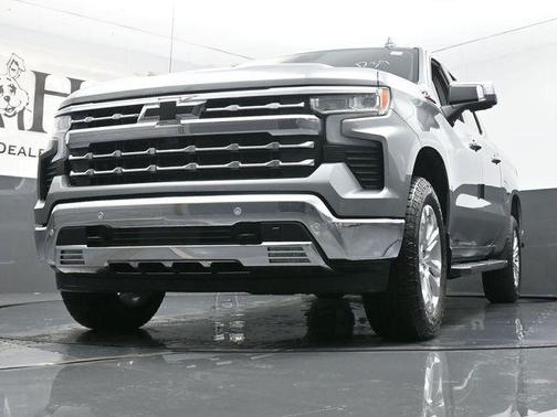 Sterling Gray Metallic 2025 Chevrolet Silverado 1500 LTZ