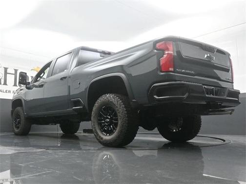 2025 Chevrolet Silverado 2500 ZR2