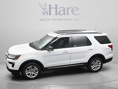 Oxford White 2019 Ford Explorer XLT