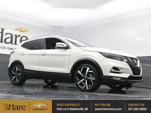 2022 Nissan Rogue Sport SL