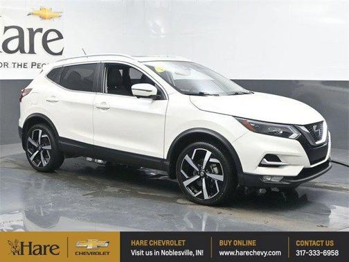 2022 Nissan Rogue Sport SL