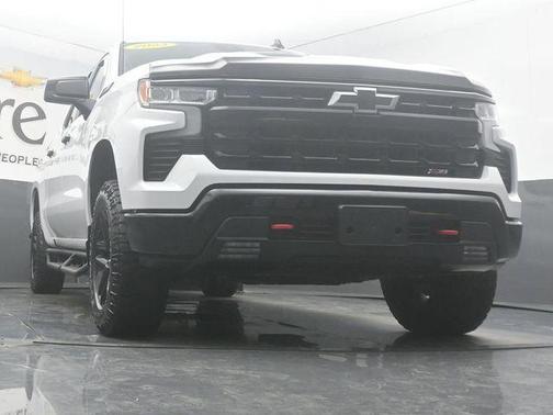Summit White 2023 Chevrolet Silverado 1500 LT Trail Boss
