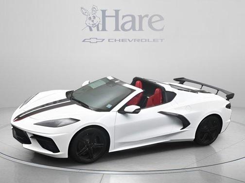 Arctic White 2026 Chevrolet Corvette Stingray w/1LT