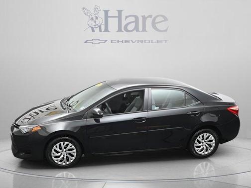 Black Sand Pearl 2018 Toyota Corolla LE