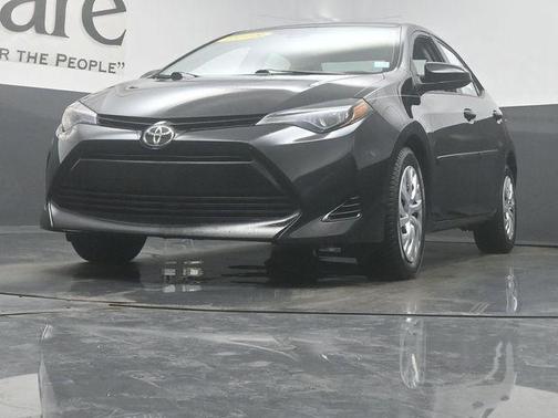 Black Sand Pearl 2018 Toyota Corolla LE