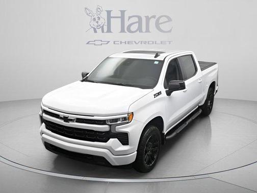 Summit White 2026 Chevrolet Silverado 1500 RST