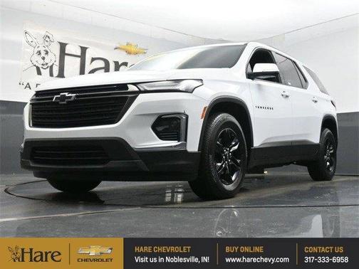 2022 Chevrolet Traverse LT Cloth