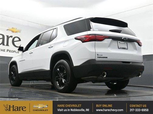 2022 Chevrolet Traverse LT Cloth
