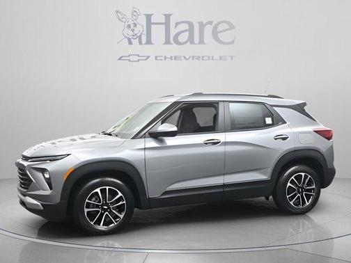 Sterling Gray Metallic 2026 Chevrolet Trailblazer LT