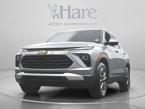 Sterling Gray Metallic 2026 Chevrolet Trailblazer LT