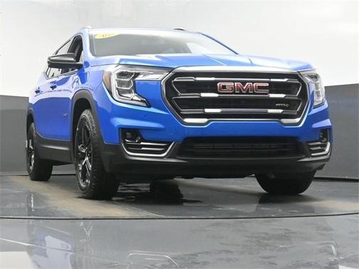 2024 GMC Terrain AT4