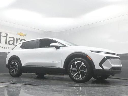 Summit White 2026 Chevrolet Equinox EV LT 1