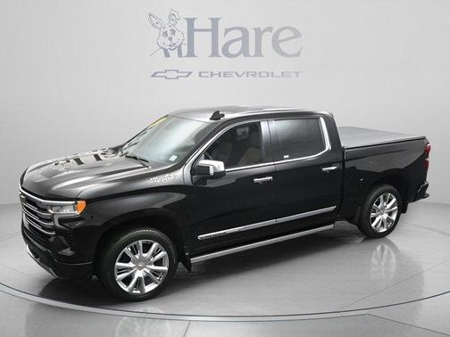 Black 2022 Chevrolet Silverado 1500 High Country