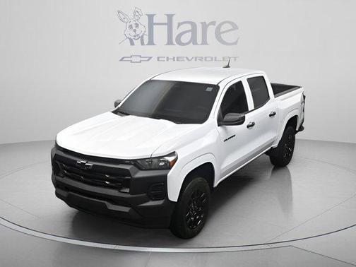 Summit White 2026 Chevrolet Colorado WT