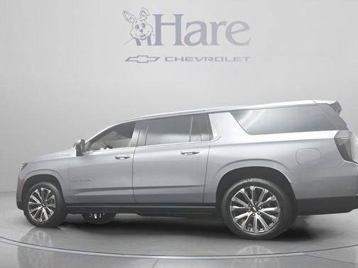 Sterling Gray Metallic 2026 Chevrolet Suburban High Country
