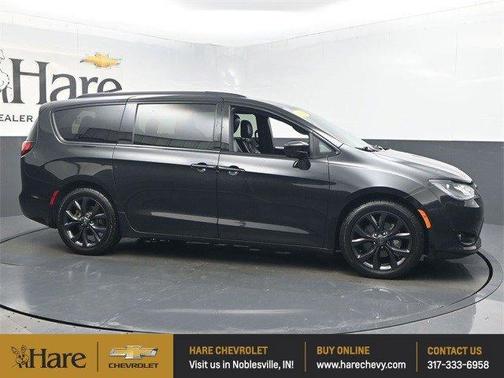 2019 Chrysler Pacifica Touring-L Plus