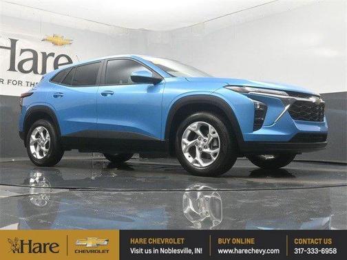2025 Chevrolet Trax LS