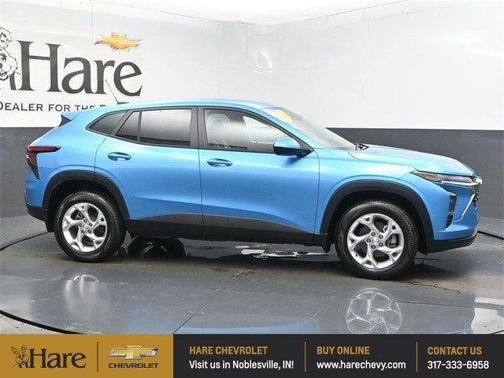 2025 Chevrolet Trax LS