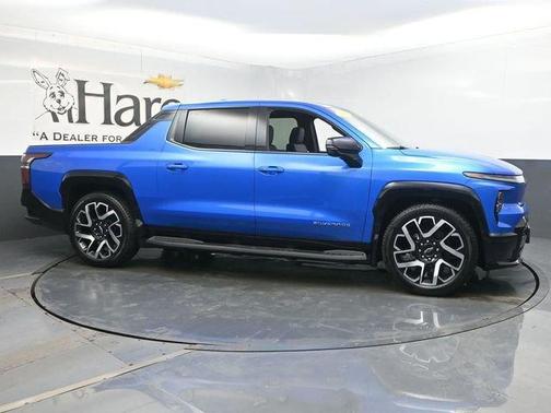 Rip Tide Blue 2025 Chevrolet Silverado EV RST