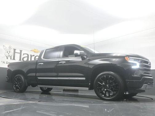 Black 2024 Chevrolet Silverado 1500 High Country