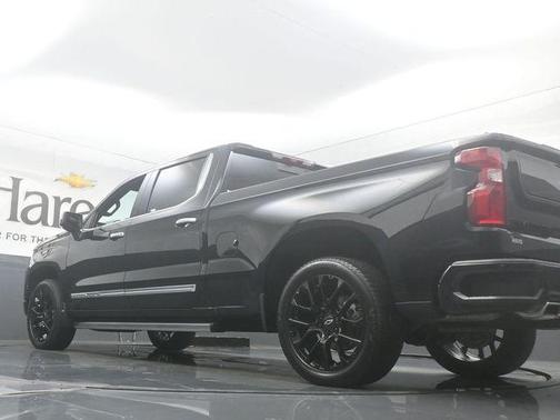 Black 2024 Chevrolet Silverado 1500 High Country