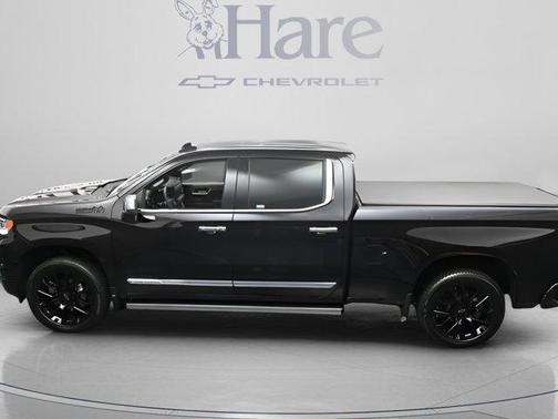 Black 2024 Chevrolet Silverado 1500 High Country