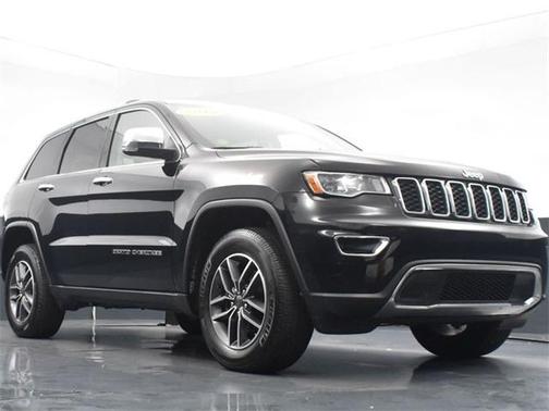 Photo 2 of 53 of 2019 Jeep Grand Cherokee Limited