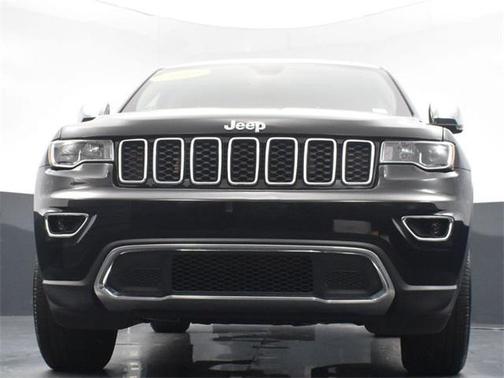 Photo 3 of 53 of 2019 Jeep Grand Cherokee Limited