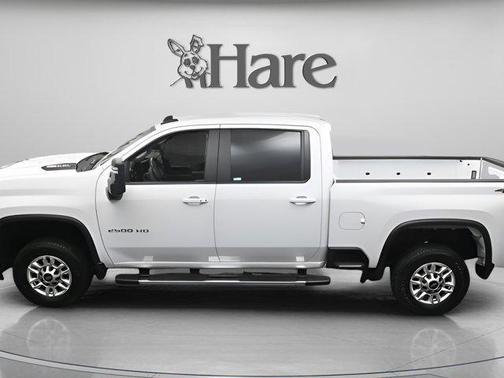 Summit White 2025 Chevrolet Silverado 2500 LT