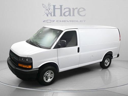 Summit White 2026 Chevrolet Express 2500 Work Van