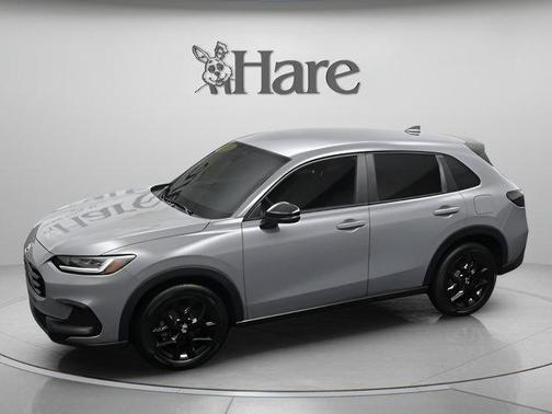 Urban Gray Pearl 2024 Honda HR-V Sport