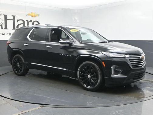 Mosaic Black Metallic 2023 Chevrolet Traverse Premier