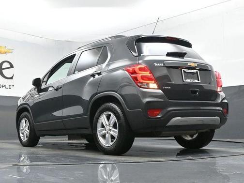 Nightfall Gray Metallic 2017 Chevrolet Trax LT