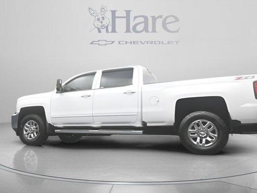 Summit White 2018 Chevrolet Silverado 3500 LT