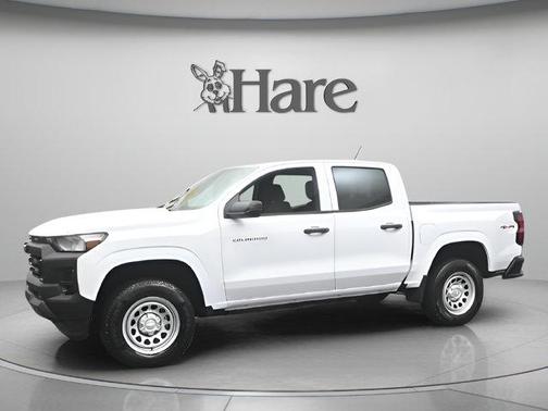 Summit White 2026 Chevrolet Colorado WT