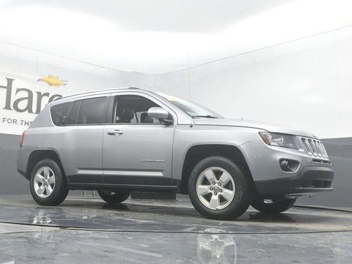 Billet Silver Metallic Clearcoat 2016 Jeep Compass Latitude