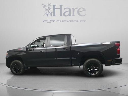 Black 2022 Chevrolet Silverado 1500 Custom Trail Boss