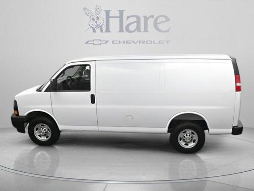 Summit White 2026 Chevrolet Express 2500 Work Van