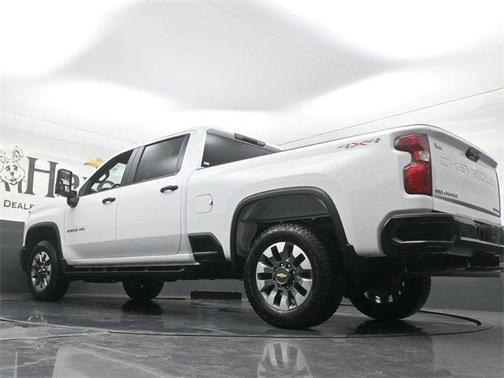 2026 Chevrolet Silverado 2500 Custom