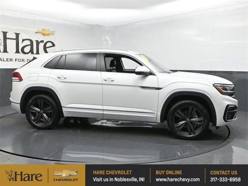 2022 Volkswagen Atlas Cross Sport 2.0T SEL R-Line