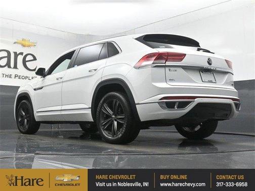 2022 Volkswagen Atlas Cross Sport 2.0T SEL R-Line