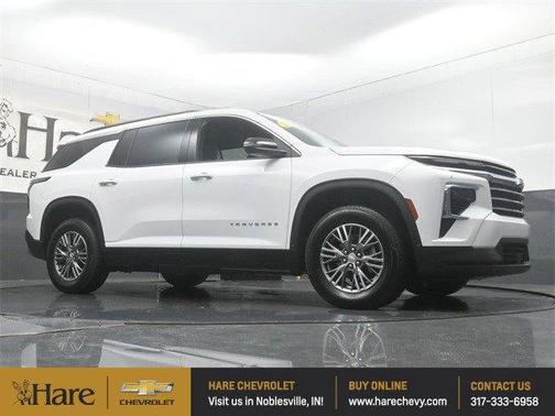 2025 Chevrolet Traverse LT