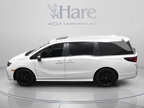 Platinum White Pearl 2025 Honda Odyssey Sport-L