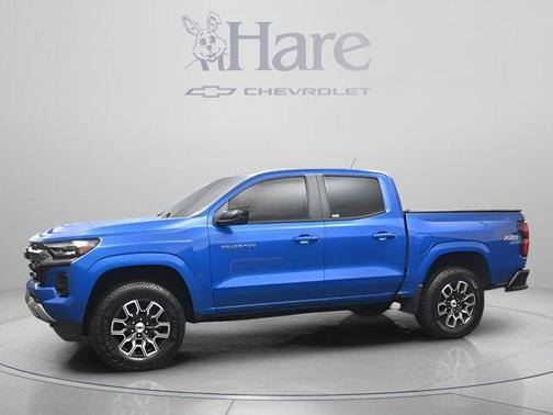 Glacier Blue Metallic 2024 Chevrolet Colorado Z71