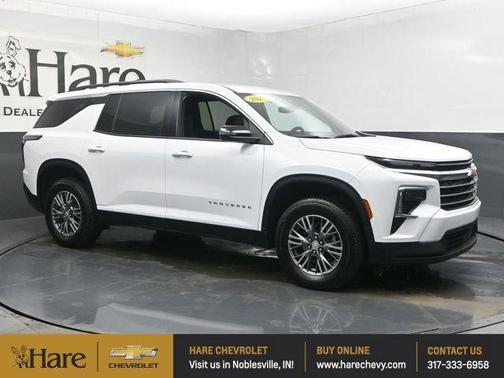 2025 Chevrolet Traverse LT