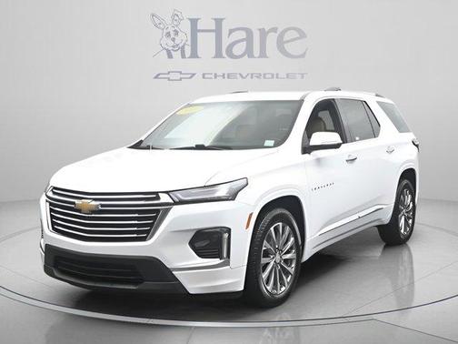 Summit White 2023 Chevrolet Traverse Premier