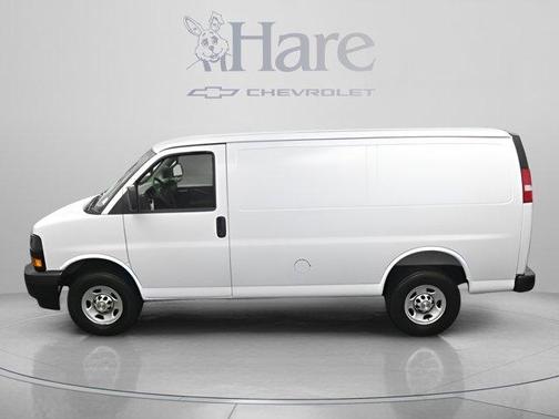 Summit White 2026 Chevrolet Express 2500 Work Van