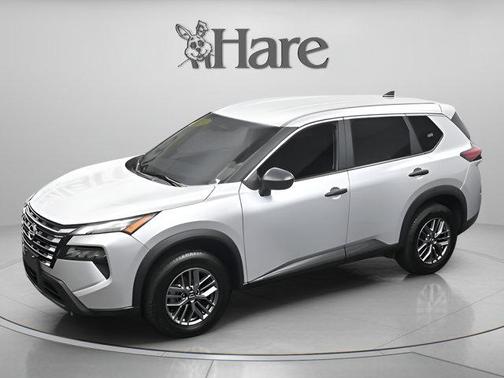 Brilliant Silver Metallic 2024 Nissan Rogue S