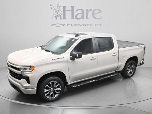 White Sand 2026 Chevrolet Silverado 1500 RST